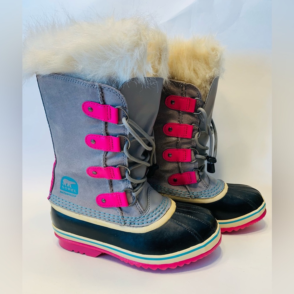 Sorel Joan of Arctic women’s pac boot. Size 4.